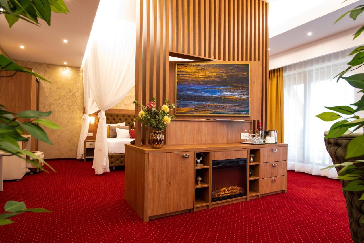 Vila Simonte Poiana Brasov Hotel ภายนอก รูปภาพ